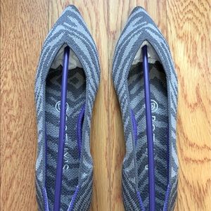 Rothys NIB Size 6 Zebra Pointed Toe Flats
